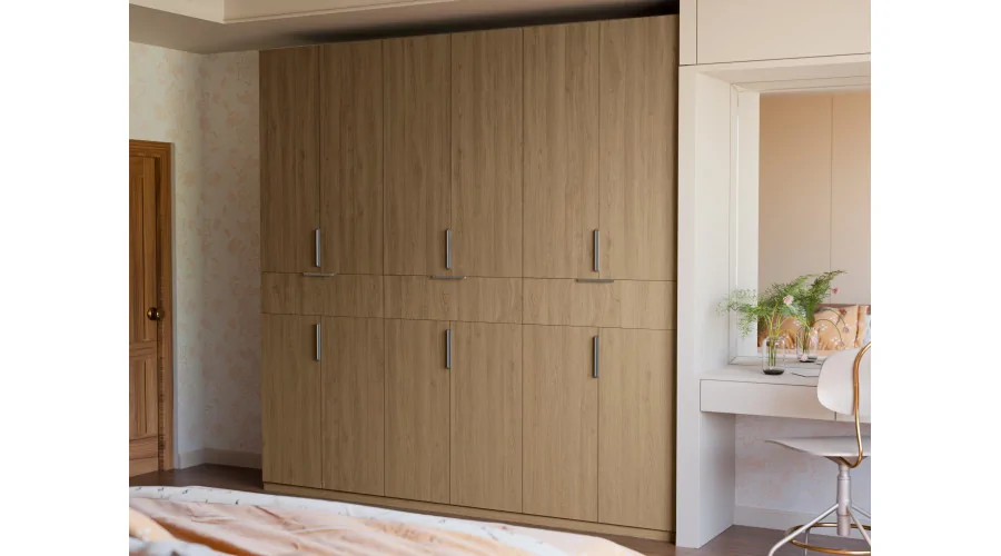 Nowoczesna szafa 270x240 cm dąb carpenter whisky – Arvion | eMeblast Nowoczesna szafa 270x240 cm dąb carpenter whisky – Arvion | eMeblast